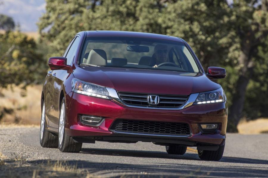  Honda Accord EX-L Sedan 2013 года  (фото 43 из 83)